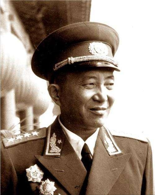 8341部队：曾保卫毛主席23年，1976年毛主席去世后，部队取消代号
