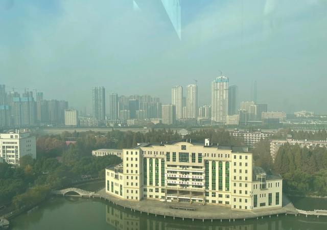 优点是小缺点iPhone12mini体验