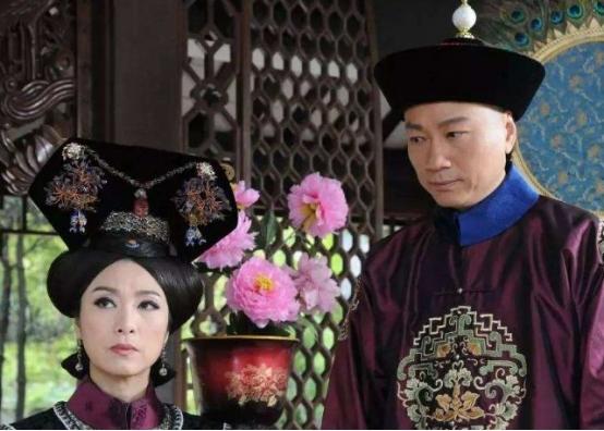 李莲英照片被曝光：面露阴狠，一脸脓包，为何独受“慈禧宠爱”？​