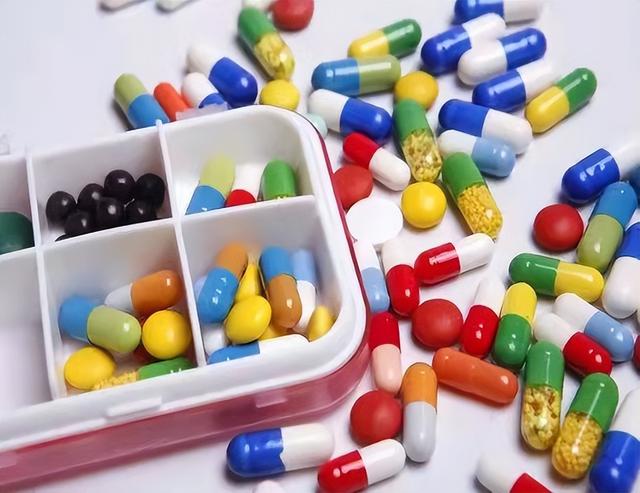 高血脂吃他汀一定会伤肝？辟谣：做好这5点，有效降低风险