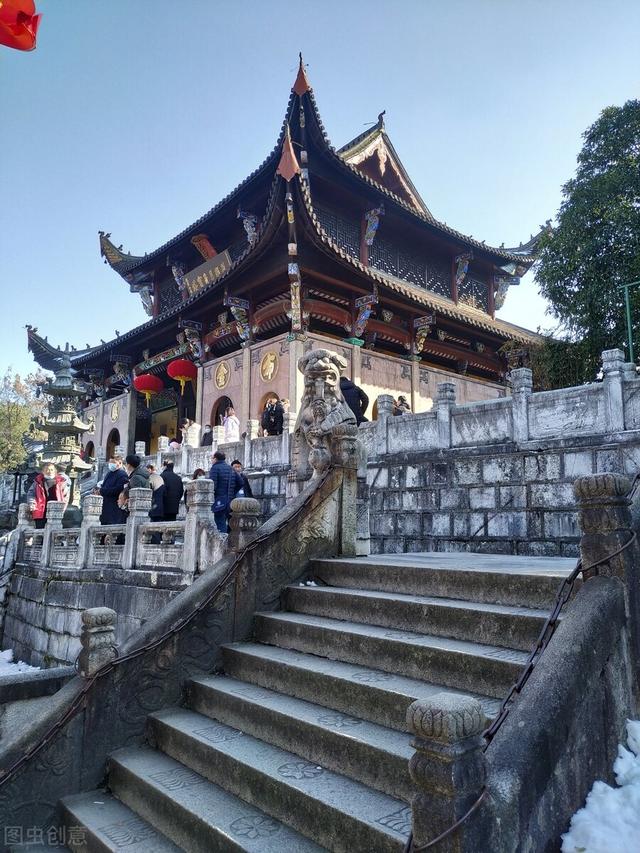九華山月身殿紀行