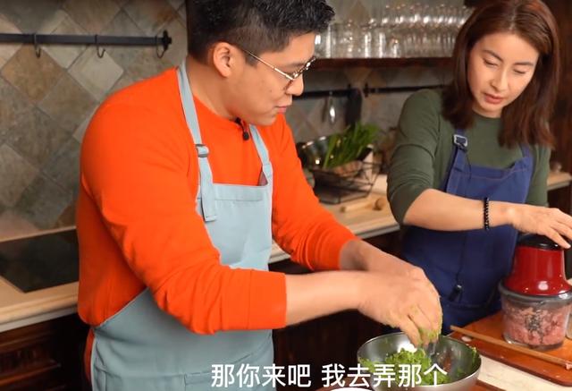 霍启刚突然发严正声明，透露被骗子冒充已报警处理！本人身处内地