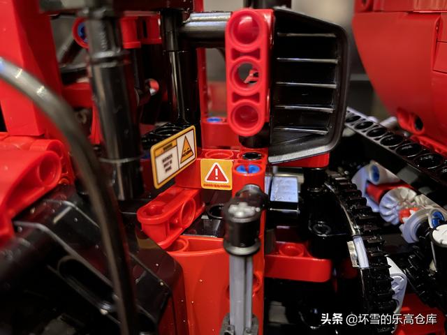 尤佳展发工程机械
