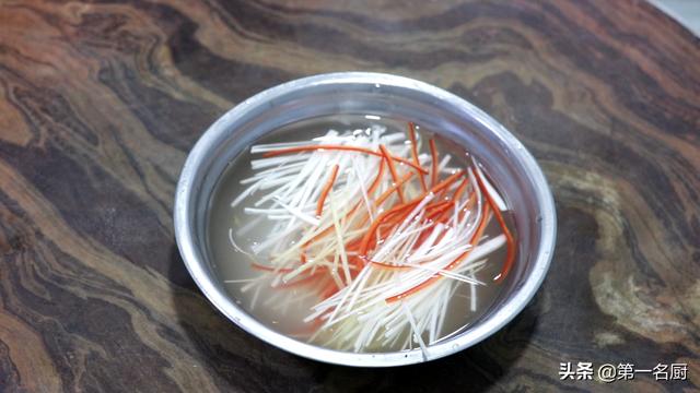 年龄大了要管住嘴，为了身体健康，多吃4样，少食3样，别不当回事