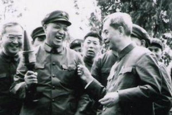 1955年授衔，毛主席审阅上将名单以后划掉了一人，这人到底是谁？