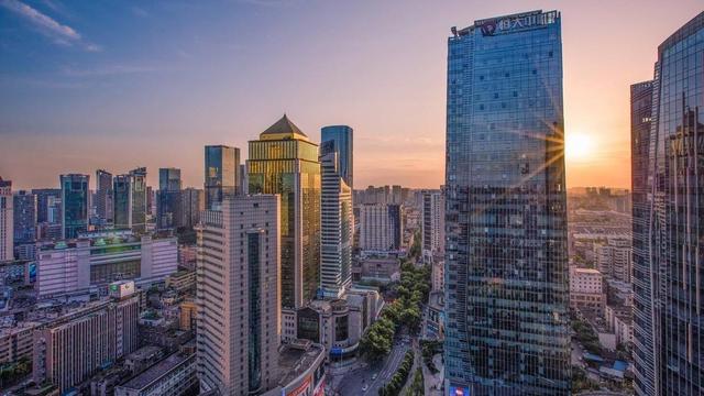 未来10年，房价跌至一线3万，二线9000，三四线4000吗？高层表态