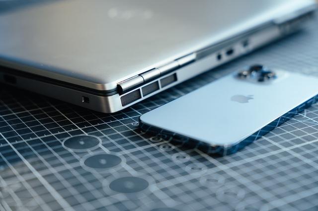 戴尔Precision 7560移动工作站评测：配置登封造极，噪音静若处子