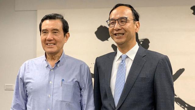 试图甩锅大陆后，岛内“台独”内讧，苏贞昌脱口而出“反攻大陆”