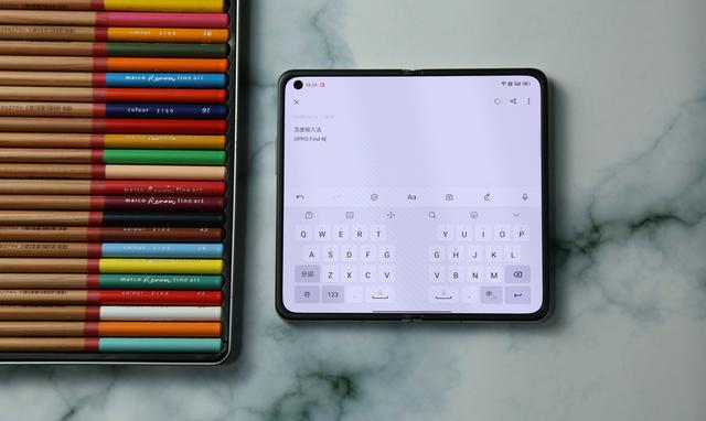 文本输入新体验，OPPO Find N：将屏幕弯折进行打字你见过吗？