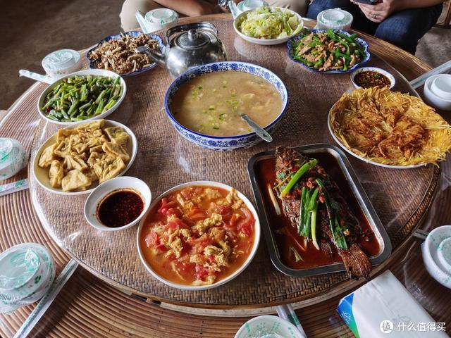 旅行就要邊走邊吃：舌尖上的昆明，盤點我在昆明吃到的各種美食