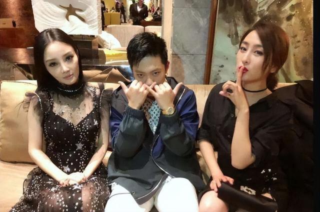 有种“整容”叫贾乃亮离婚，前妻李小璐变化不大，他却像变了个人