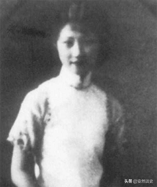 赵四小姐到底有多美？一生让张学良痴迷，老照片揭秘真实颜值