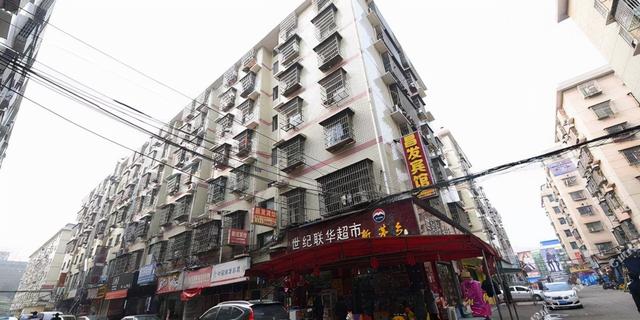 湖南一城市道路命名隨便，一些用破産企業命名，沿途有著煙火氣息