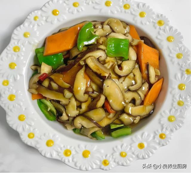 冬天，吃莲藕不如吃这菜，简单易学，清爽可口，孩子喜欢吃