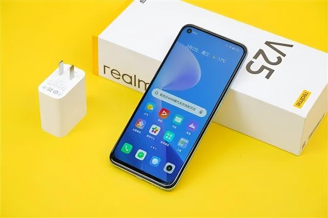 目前最便宜的4款12G+256G手机，优点各不相同，都在1999元以内