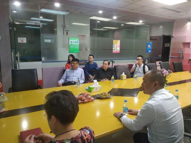 从贫民窟出来的新加坡首富，油漆大王吴清亮到底是什么人？