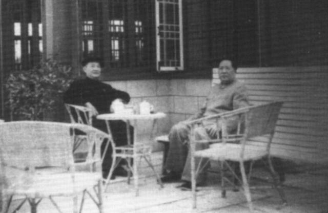 68年程潜逝世后，其女托周总理转交一封信给毛主席，主席看后落泪