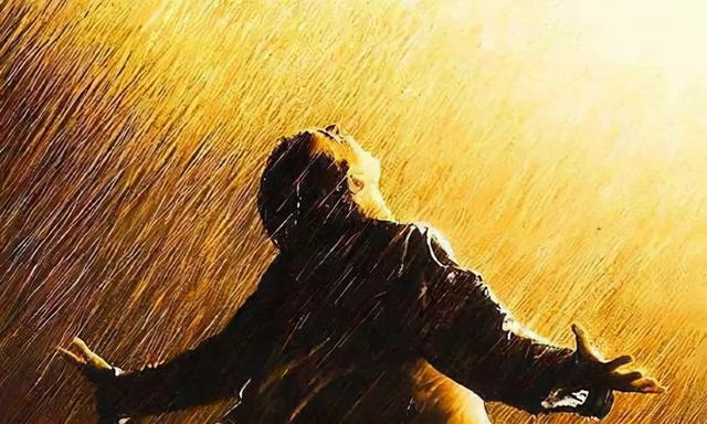 宣扬过35岁绝不投简历，俞敏洪罗振宇联手贩卖中年危机的社会焦虑