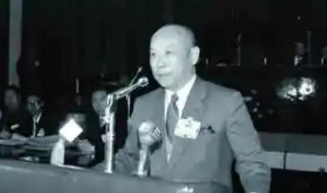 1954年，段云鹏终于被捕，毛主席称赞罗瑞卿：让这飞贼飞个看看嘛