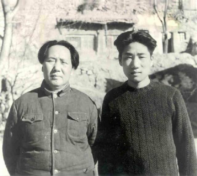 伟人趣事：周总理“千杯不醉”美名扬，毛主席用辣子喝倒苏联人