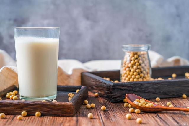 产科主任划重点：怀孕怎么吃才能长胎不长肉？饮食“9个1”原则