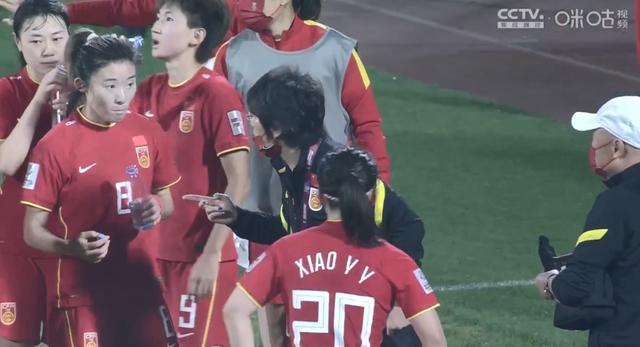 2比2，119分钟绝平！中国队起死回生，水庆霞2神换人造经典名局
