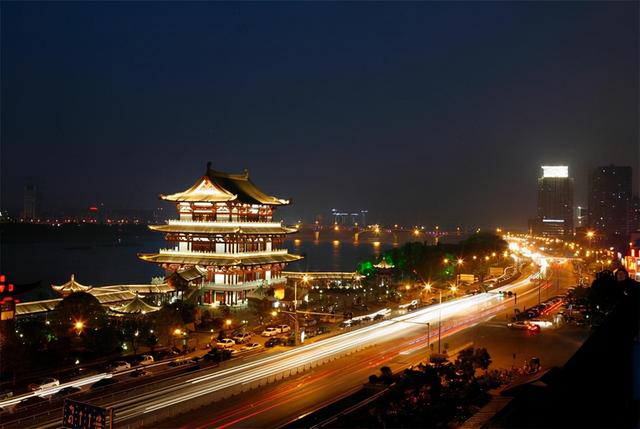 湖南一城市道路命名隨便，一些用破産企業命名，沿途有著煙火氣息