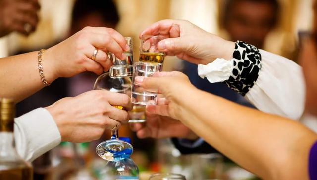4死，13人治疗！四川泸州农户办酒发生食物中毒，是什么原因？