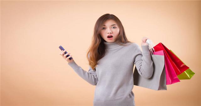 电脑桌面被老板监控，浏览、聊天内容全曝光，这届运营有点难