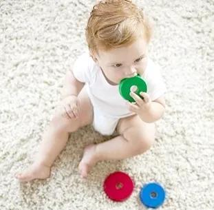 有娃后，谁来带，怎么带？