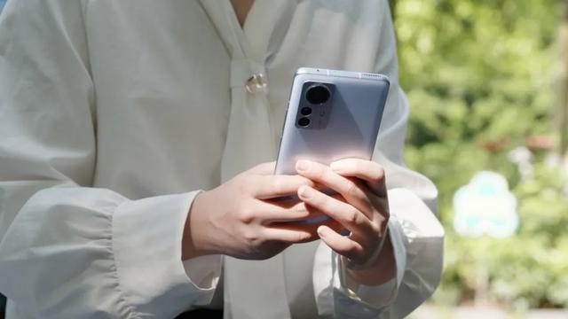 全面对标iPhone 13 Pro Max，小米12 Pro 影像测评：主摄很强！其他呢
