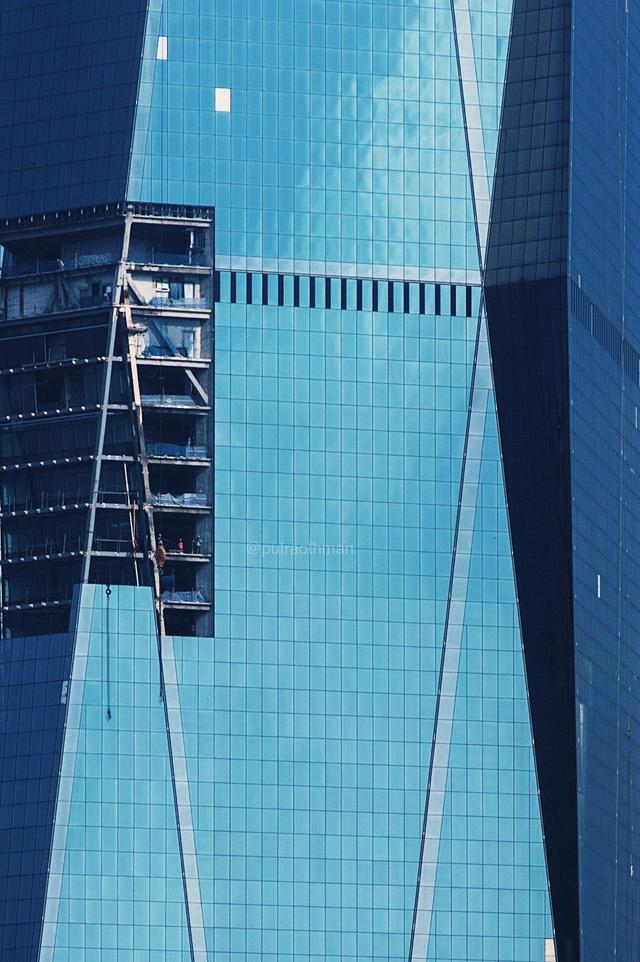 吉隆坡PNB118大廈——憑借160米高的桅杆，刷新世界第二高樓高度
