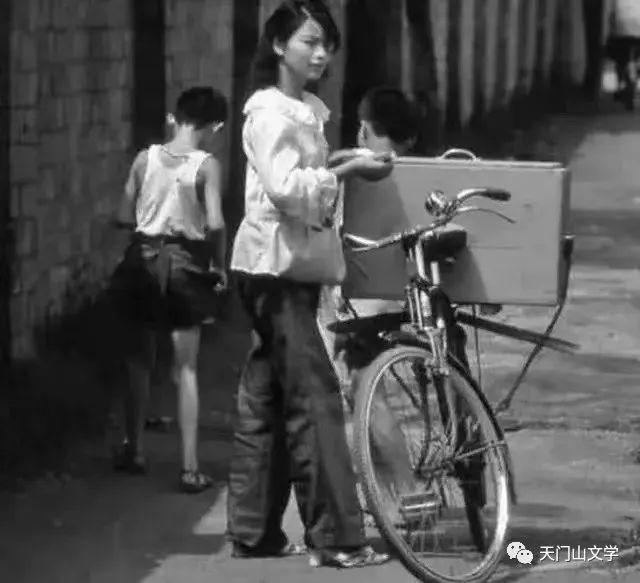 难忘八十年代的青春岁月