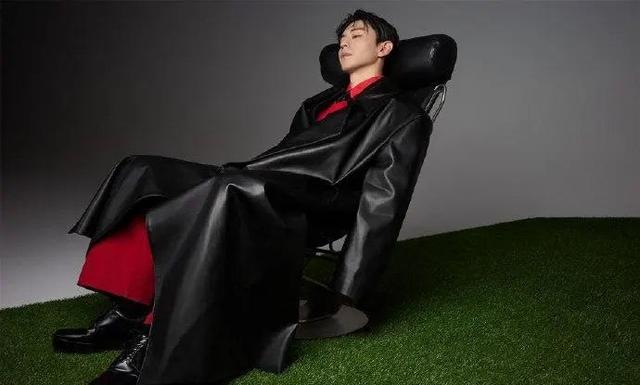 又一明星要被封杀，邓伦被曝偷税漏税，回顾成名经历实在太可惜
