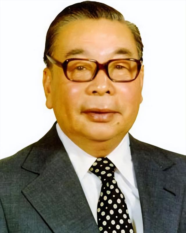 1982年，廖承志致信蒋经国，他没有回复，宋美龄代为回信极度刻薄
