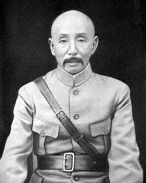 2001年张学良逝世，银行巨额存款被公开，他这么多钱是哪来的？