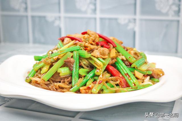 年龄大了要管住嘴，为了身体健康，多吃4样，少食3样，别不当回事