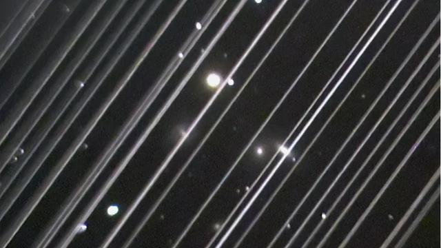 威胁中国空间站的星链卫星，背景不简单
