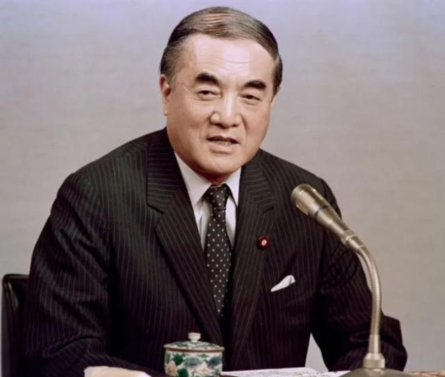 东芝事件结局有多惨？卖机床给苏联赚35亿，日本首相亲自赴美认错