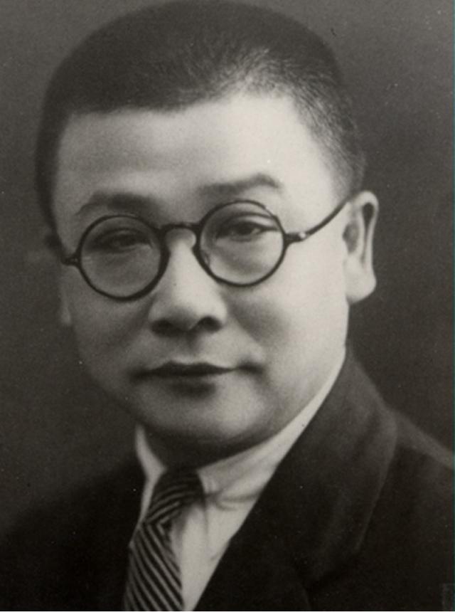 1955年评定军衔，毛泽东：“没有他，我和恩来早没了”，所言何人