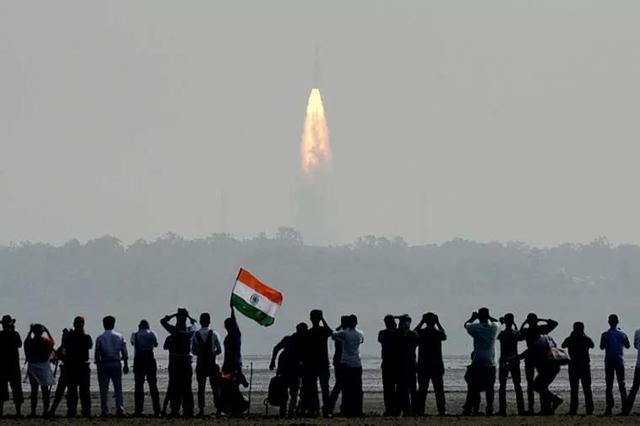 航天硬实力！印度1箭104星与“长八”1箭22星哪个更厉害？