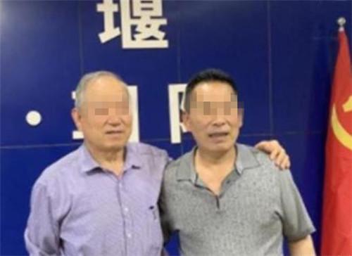 88年湖北男子借给朋友5万，朋友就此失联，31年后从国外飞来还钱
