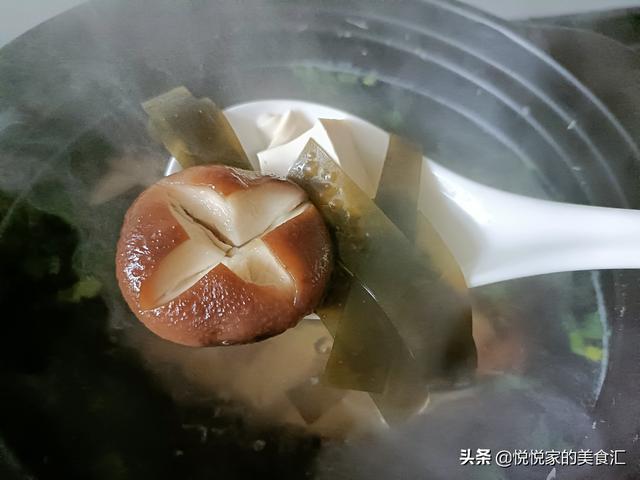 冷天的绝佳汤菜，高钙高蛋白，清淡营养味道好，孩子常吃蹭蹭长