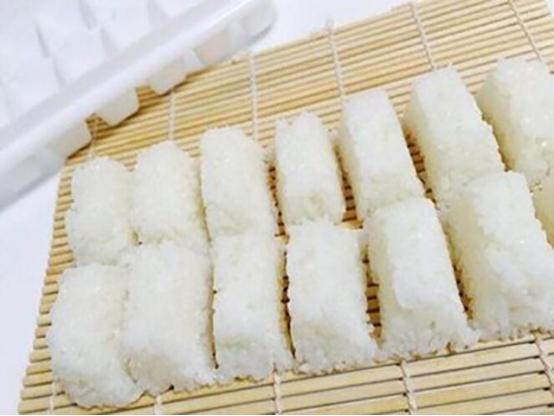 米饭放冰箱可以放几天，米饭放冰箱可以放几小时