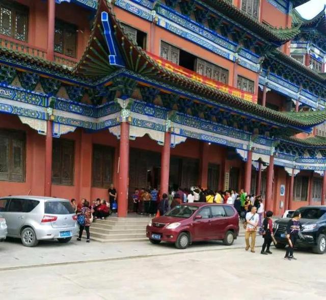 你知道寺院義工嗎？記錄我的十一天寺院義工生活