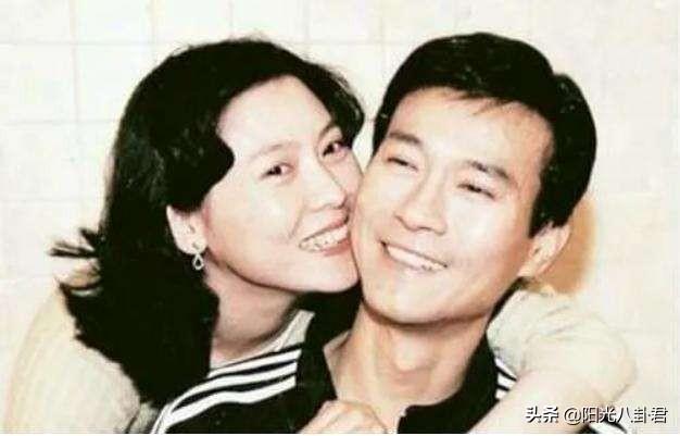 沈殿霞去世14年，女儿穷到只剩104元也不找郑少秋，原因是什么？