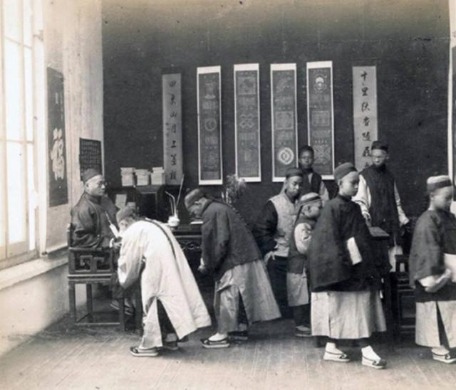 孙中山在任期间，比起蒋介石更中意另一人，一度想让宋美龄嫁给他