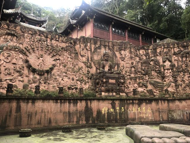 一不小心又成了夜遊~周末街子古鎮康道徒步到光嚴禅院~腳都走麻了