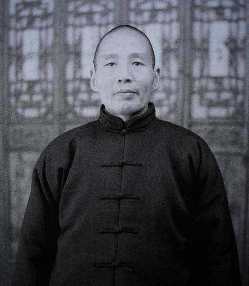 从雄霸一方到战场起义，刘文辉刀光剑影几十年，遗言只有几个字