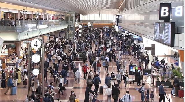 郑州通报新增33个病例活动轨迹/金水管城惠济中牟郑东登封部分区域实行分类管理/郑州11个县市区核酸检测